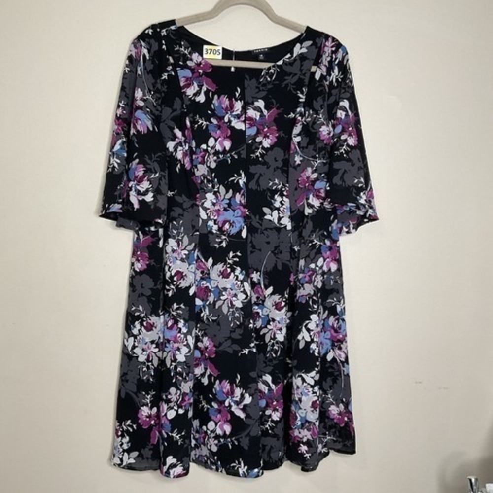 Torrid Black/Pink Flutter Sleeve Back Zipper Fit & Flare Dress Women‎ 18 China